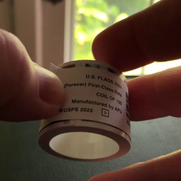 Forever Stamps 1 Roll Of 100 First Class USPS Stamp U.S. Flag Photo Postage - Picture 4 of 11